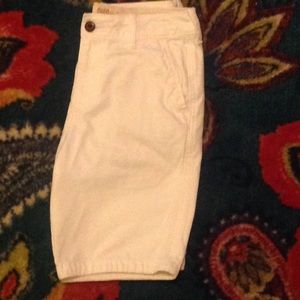 Hollister classic fit white shorts